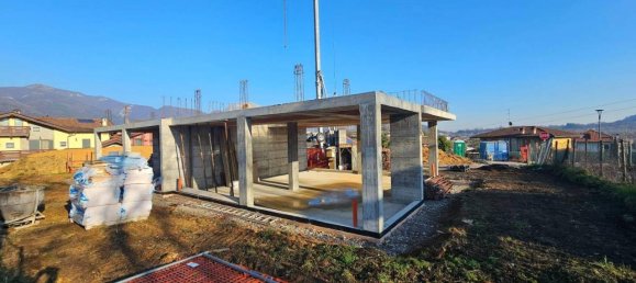 4غرفة منزل في Almè, Italy رقم 40143 38