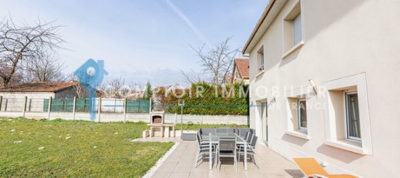 4 bedrooms House in Morangis, France No. 164147 12