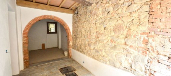 5 غرف نوم منزل في Montevarchi, Italy رقم 322865 14