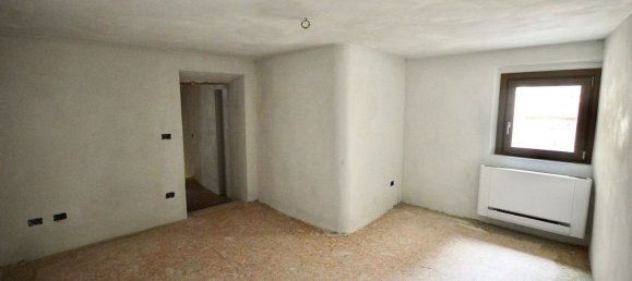 5 غرف نوم منزل في Montevarchi, Italy رقم 322865 11