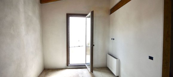 5 غرف نوم منزل في Montevarchi, Italy رقم 322865 29