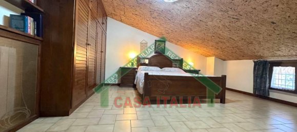 Квартира с 5 комнатами в Каподимонте, Италия № 156936 33