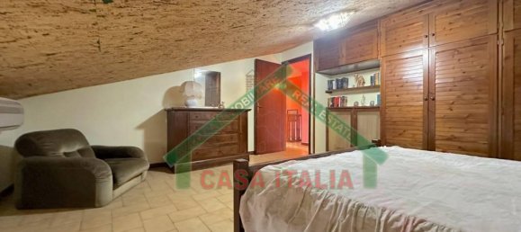 Квартира с 5 комнатами в Каподимонте, Италия № 156936 30