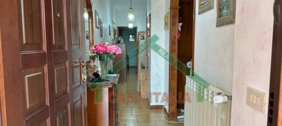 Квартира с 5 комнатами в Каподимонте, Италия № 156936 5