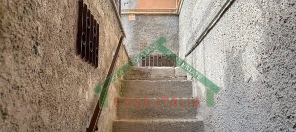 Квартира с 5 комнатами в Каподимонте, Италия № 156936 45