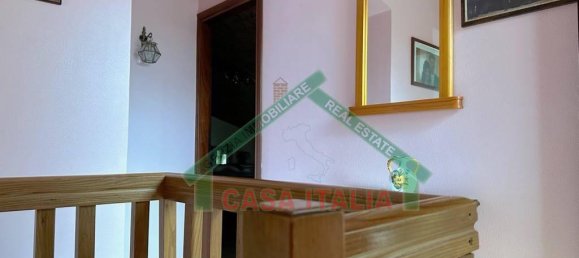 Квартира с 5 комнатами в Каподимонте, Италия № 156936 36