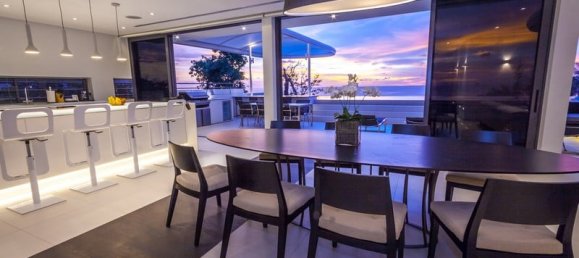 4 bedrooms Villa in Karon, Thailand No. 5976 10