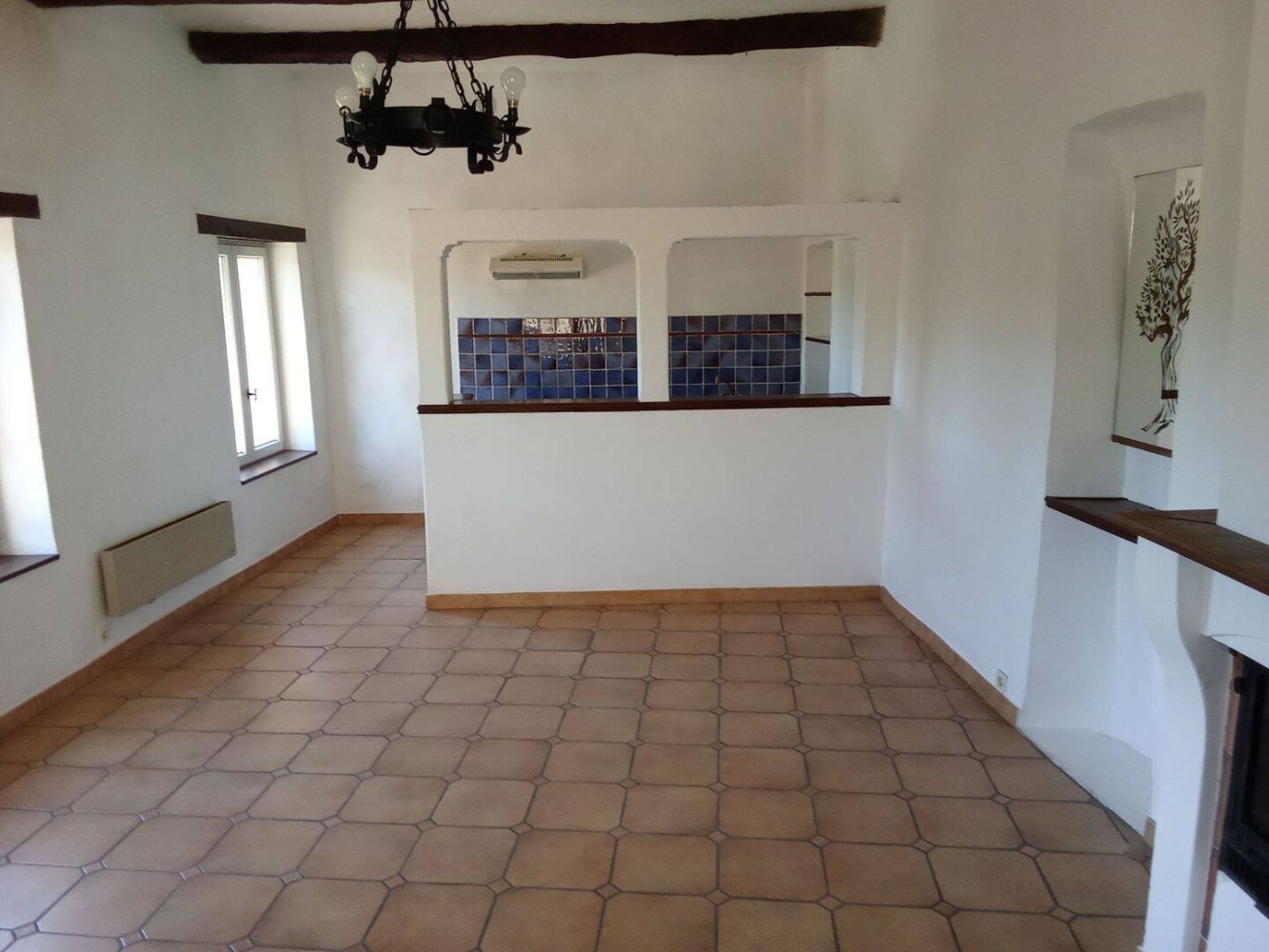 3 Schlafzimmer Haus in Regusse, France, Nr. 329030