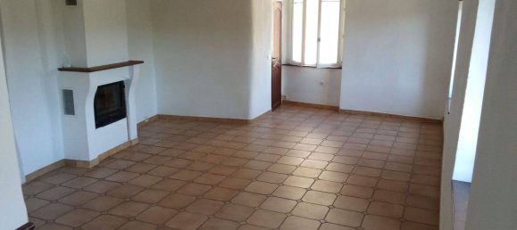 3 Schlafzimmer Haus in Regusse, France, Nr. 329030 3