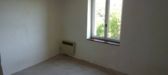 3 Schlafzimmer Haus in Regusse, France, Nr. 329030 13