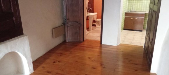 3 Schlafzimmer Haus in Regusse, France, Nr. 329030 9