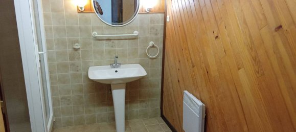 3 Schlafzimmer Haus in Regusse, France, Nr. 329030 7