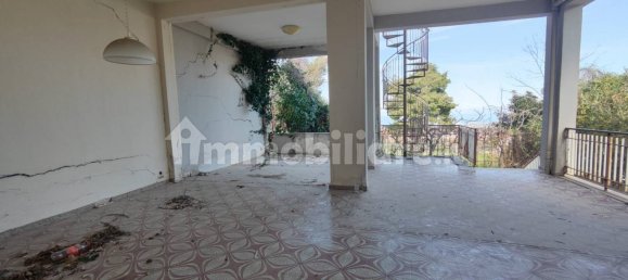 Villa T4 em Carini, Italy N.º 44630 22