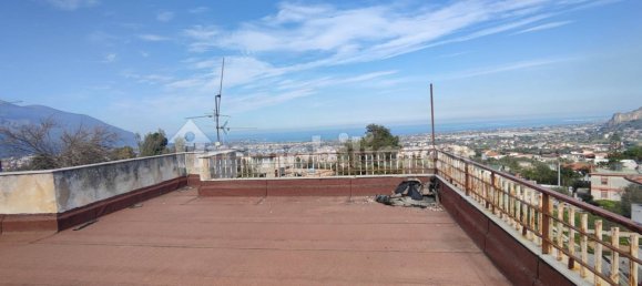 Villa T4 em Carini, Italy N.º 44630 24