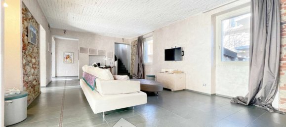 6 Schlafzimmer Villa in Romagnano Sesia, Italy, Nr. 377451 7