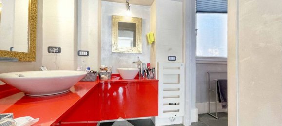 6 Schlafzimmer Villa in Romagnano Sesia, Italy, Nr. 377451 19