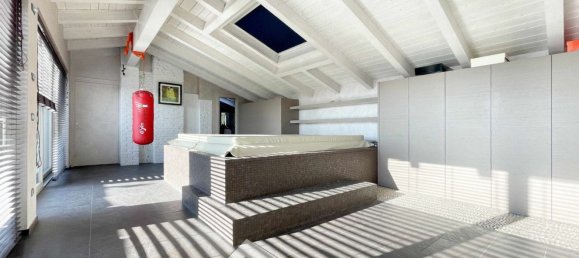 6 Schlafzimmer Villa in Romagnano Sesia, Italy, Nr. 377451 32