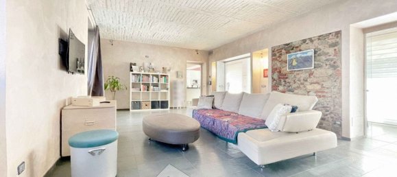 6 Schlafzimmer Villa in Romagnano Sesia, Italy, Nr. 377451 2