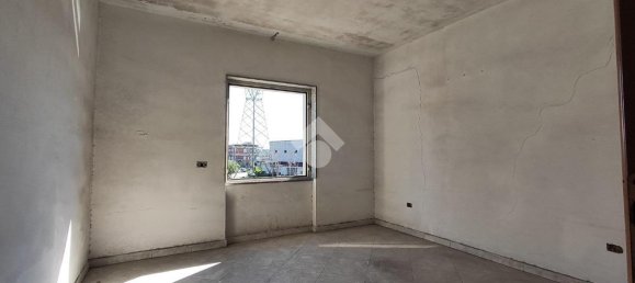 3-salle Appartement à Melito di Napoli, Italy No. 237350 4