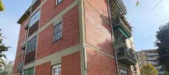 5 rooms Apartment in Monza, Italy No. 307640 5