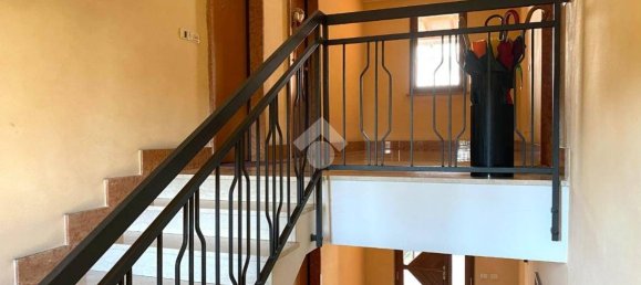 Apartamento de 2 dormitorios en Pescantina, Italy No. 60133 24