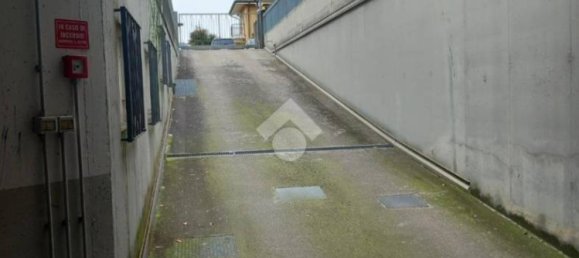 Apartamento de 2 dormitorios en Pescantina, Italy No. 60133 28