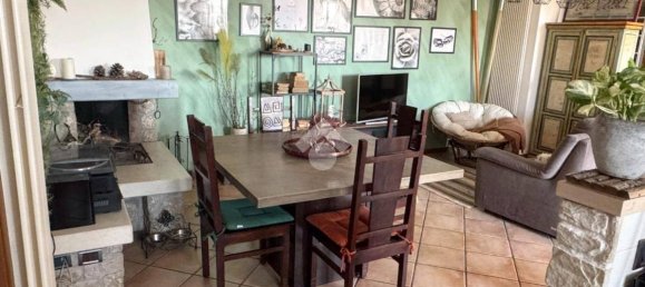 Apartamento de 2 dormitorios en Pescantina, Italy No. 60133 7