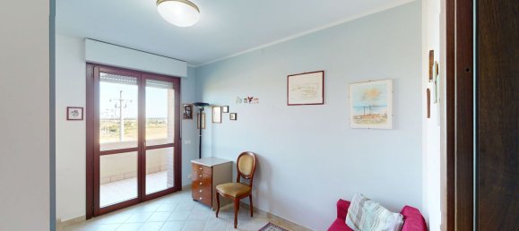 5 rooms Apartment in Chiaravalle, Italy No. 284348 16