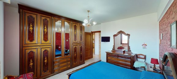 5 rooms Apartment in Chiaravalle, Italy No. 284348 14