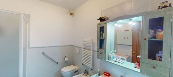 5 rooms Apartment in Chiaravalle, Italy No. 284348 11