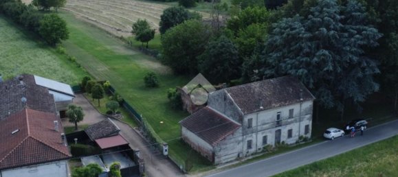 8 chambres Villa à Gonzaga, Italy No. 359695 9