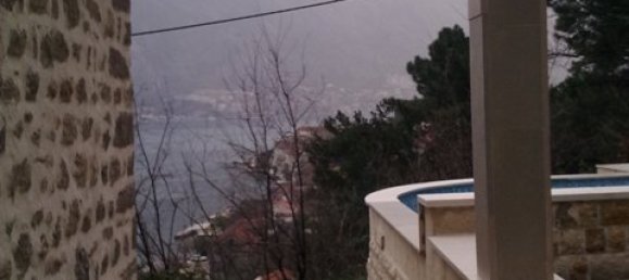 130m² House in Kotor, Montenegro No. 403 2