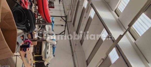 Entrepôt à Cagliari, Italy 380m² No. 308786 10