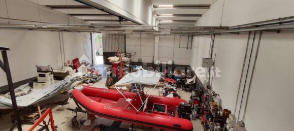 Entrepôt à Cagliari, Italy 380m² No. 308786 5