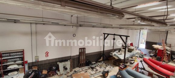 Entrepôt à Cagliari, Italy 380m² No. 308786 2