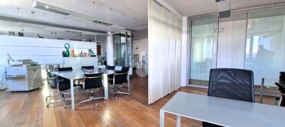5 rooms Office in Treviso, Italy No. 194354 10