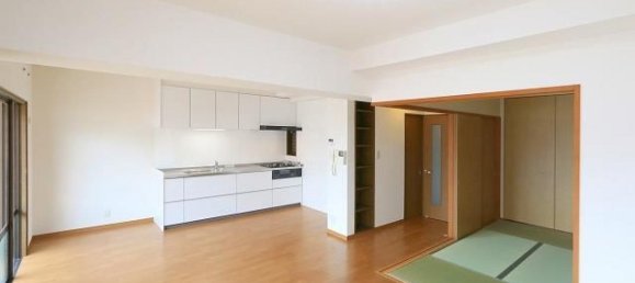 Apartamento T3 em Fukuoka, Japan N.º 7335 2