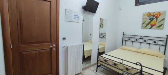 4 rooms House in Gallipoli, Italy No. 148874 13