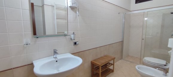 4 rooms House in Gallipoli, Italy No. 148874 8