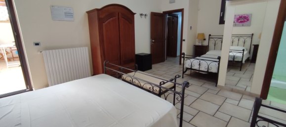 4 rooms House in Gallipoli, Italy No. 148874 18