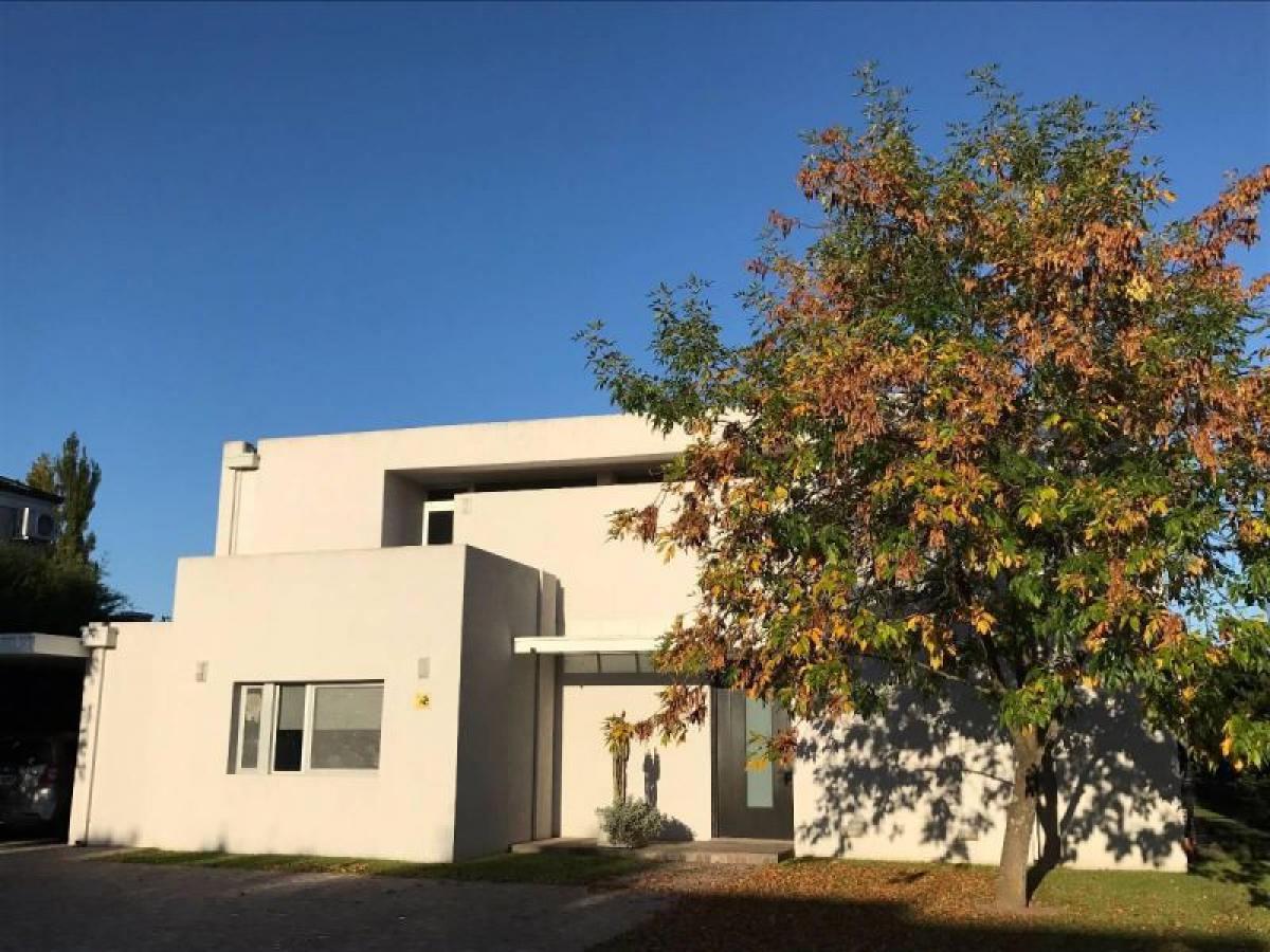 5 bedrooms House in Pilar, Argentina No. 75734