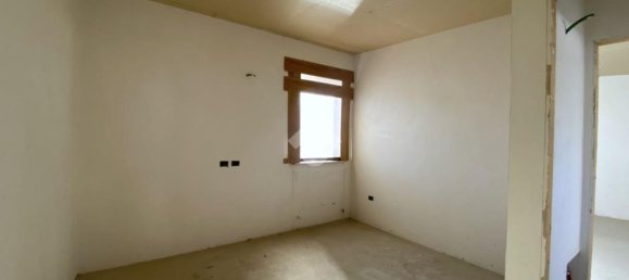 3-salle Maison à San Severo, Italy No. 31758 8