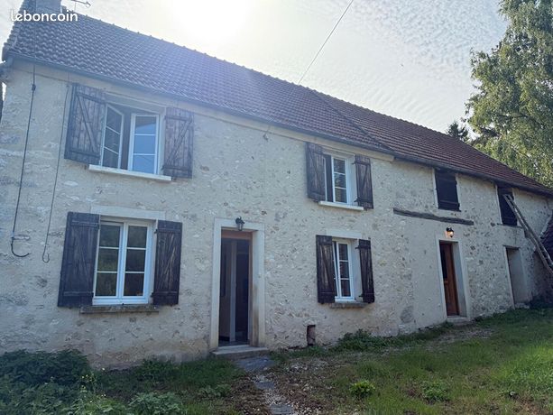 3 bedrooms House in Dormans, France No. 305277