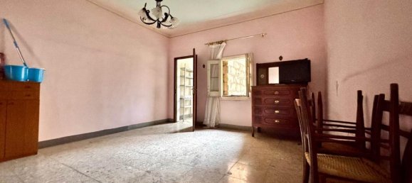 4-salle Appartement à Scordia, Italy No. 108284 5