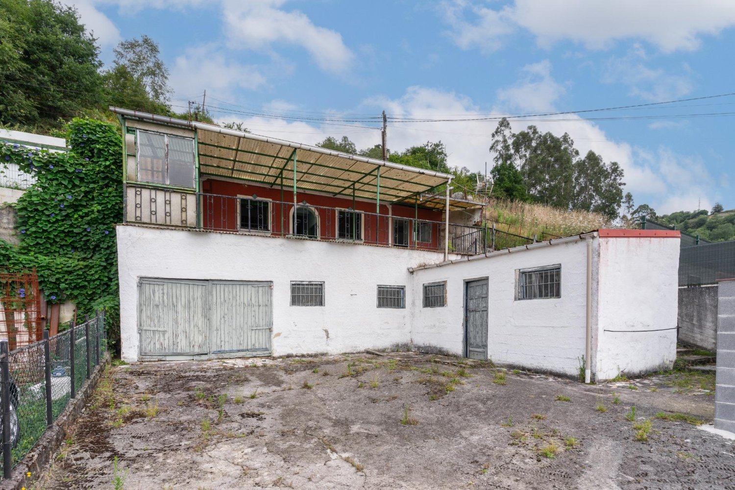 3 Schlafzimmer Haus in San Martin del Rey Aurelio, Spain, Nr. 174852