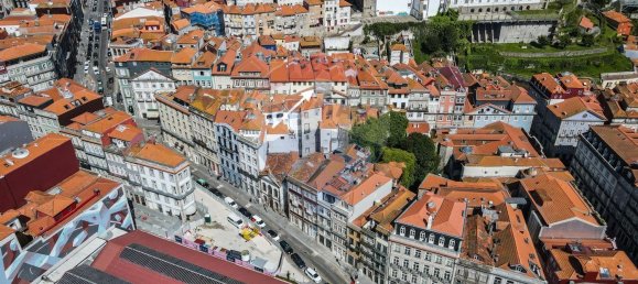 61m² Office in Porto, Portugal No. 43814 9