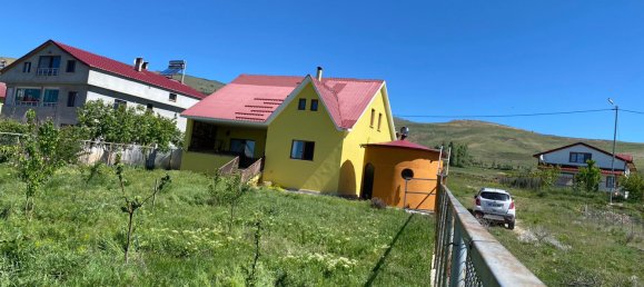 3 bedrooms Property in Trabzon, Turkey No. 22682 3