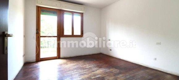3 Schlafzimmer Haus in Mantua, Italy, Nr. 291201 19