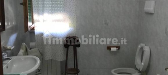 3 Schlafzimmer Haus in Mantua, Italy, Nr. 291201 14