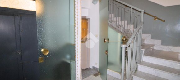 15 rooms Building in Milan, Italy No. 243312 8